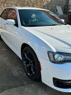كرايسلر 300